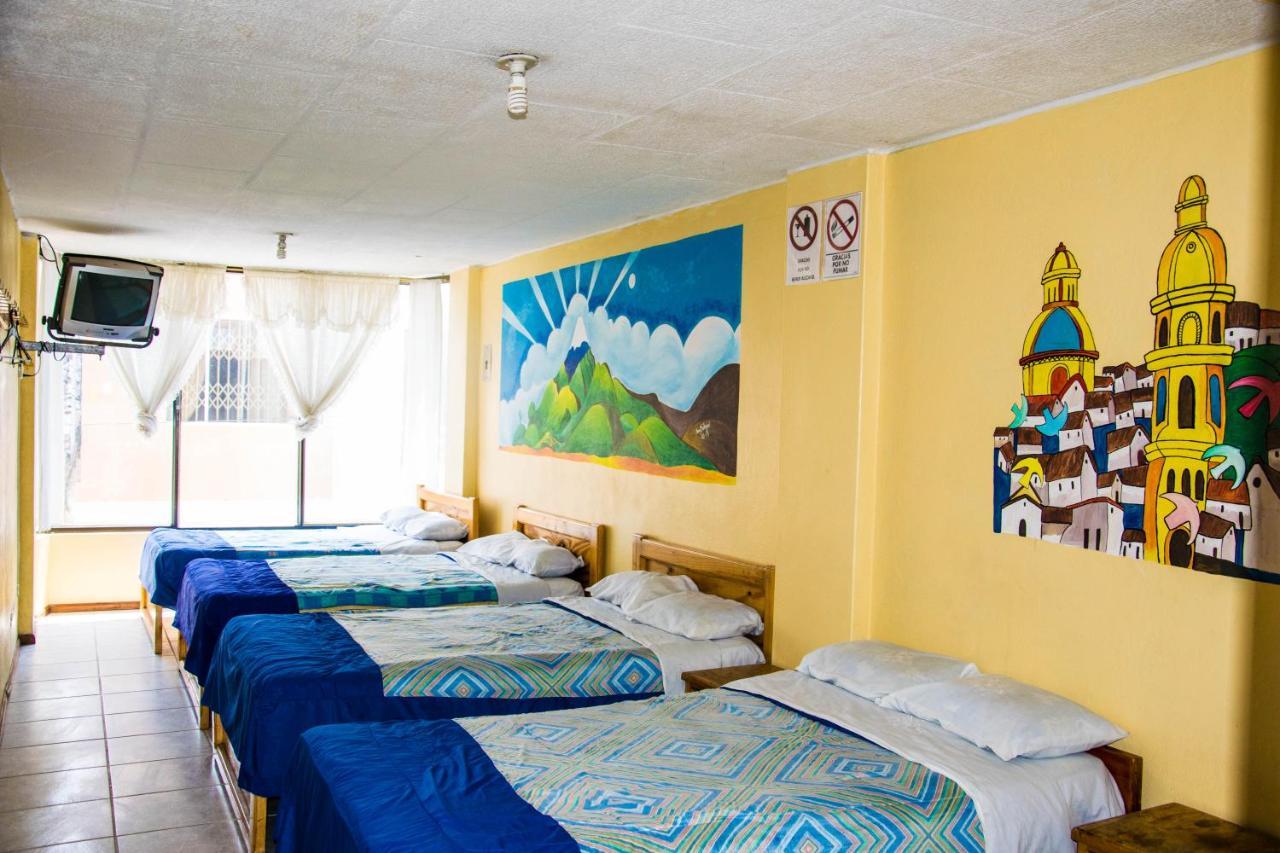 La Posada Del Viajero Hotel Latacunga Kültér fotó